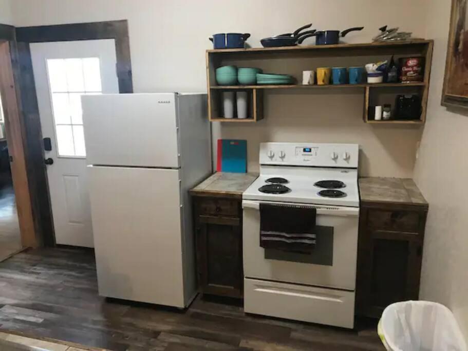 Cottonwood Creek Cabins - Alpine, Tx מראה חיצוני תמונה